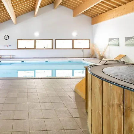 Apartment Le Hameau & Piscine 2 Pieces 6pers By Alpvision Residences