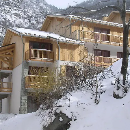 Le Hameau & Piscine 2 Pieces 6pers By Alpvision Residences