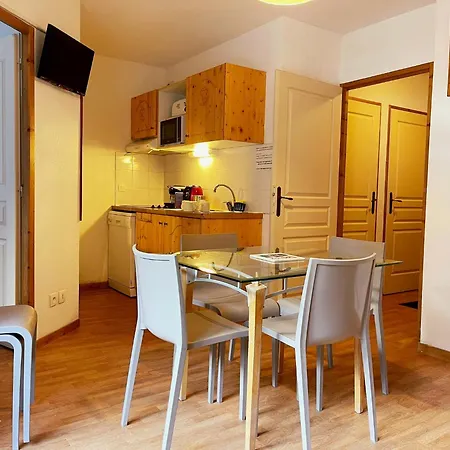 Apartment Le Hameau & Piscine 2 Pieces 6pers By Alpvision Residences Orelle
